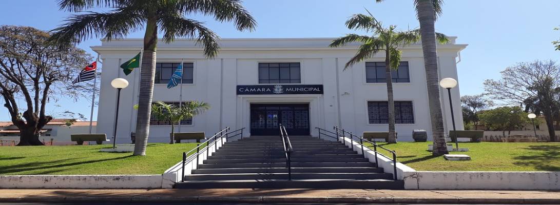 Imagem de capa da notícia: Câmara Municipal realizará Sessão Solene no Teatro Municipal